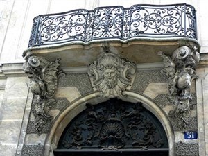 Affiche de L'île Saint-Louis : hôtels particuliers, cours secrètes et jardins | par Pierre-Yves Jaslet