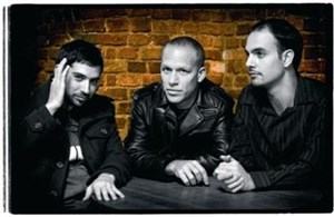 Affiche de Avishai Cohen trio