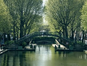 Affiche de Visite guidée : Le canal Saint Martin propre comme un sou neuf : Une histoire d'eau | par Murielle Rudeau