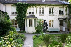 Affiche de Visite guidée du Musée Zadkine: le charme des petits musées parisiens | par Balades avec 2 ailes