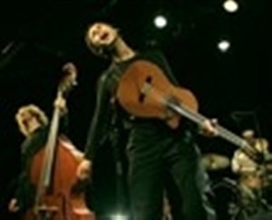 Affiche de Courir les rues et sa band' : Chanson cuivré