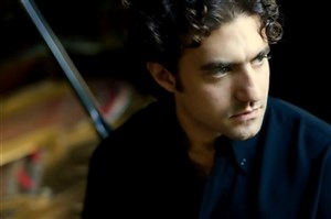 Affiche de Beethoven, Liszt et Ravel : Jonathan Benichou (piano)