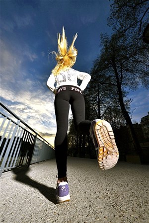 Affiche de Cours de Full Body Training : cardio + musculation en plein air