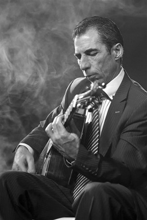 Affiche de Angelo Debarre Trio