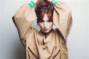 Alison Wheeler dans La promesse d'un soir