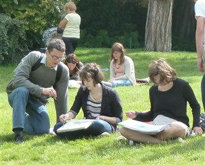Affiche de Cours de dessin en extérieur et perspective au jardin des Tuileries - Collectif d'un atelier à l'autre