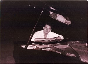 Affiche de Douglas Guarneri, piano