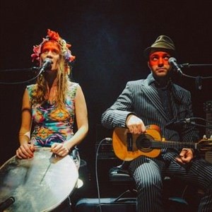 Affiche de Sages comme des sauvages + Christine Salem