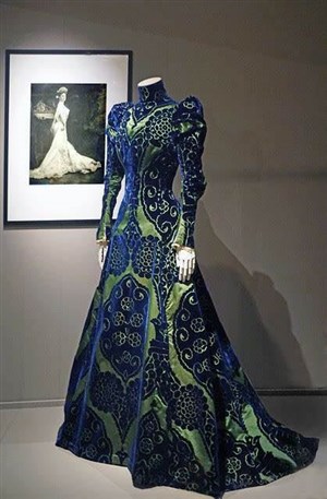 Affiche de Visite guidée de l'Exposition Worth, inventer la Haute Couture | par Loetitia Mathou