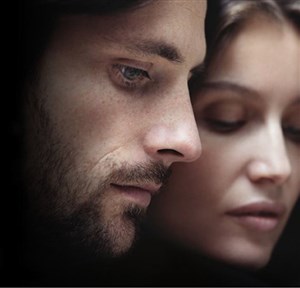 Affiche de Scènes de la vie conjugale | avec Laetitia Casta, Raphaël Personnaz