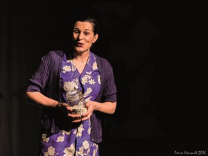 Affiche de Claudette Fuzeau dans La Croisade du bonheur