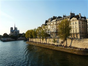 Affiche de Ile Saint-Louis : célébrités d'hier et d'aujourd'hui | par Mireille Gardon