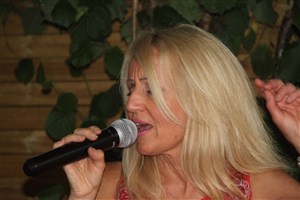 Affiche de Dhalia Chante Dalida
