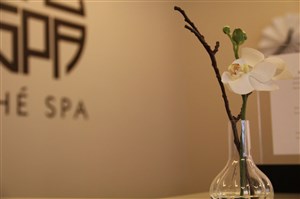 Affiche de Escapade romantique en duo 90min - jacuzzi + massage