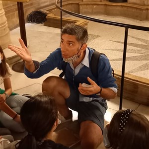 Affiche de Visite guidée : Ile de la Cité | Balade contée par Mathias des Crieurs d'Histoire