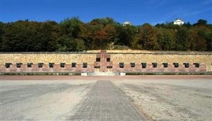 Affiche de Visite guidée : Le Mont-Valérien, Haut lieu de la mémoire nationale
