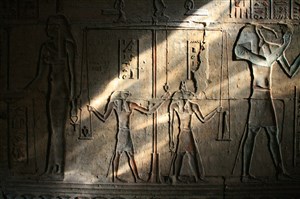 Affiche de Visite guidée : La vie quotidienne au temps des Pharaons - musée du louvre | Par Camille De Jessey