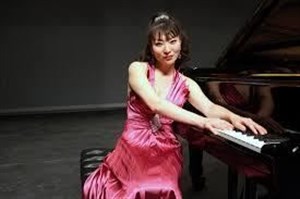 Affiche de Les étoiles du piano : Miho Nitta joue Bach, Mozart, Gershwin, Grieg