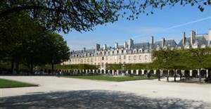 Affiche de Visite guidée : Le Marais aristocratique entre cours et jardins | par Vincent Delaveau