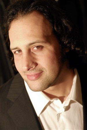 Affiche de Omar Hasan