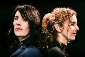 Affiche de L'une et l'autre | avec Delphine de Vignan et La Grande Sophie