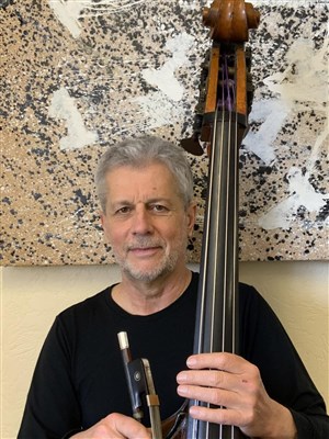 Affiche de La contrebasse est un instrument d'accompagnement