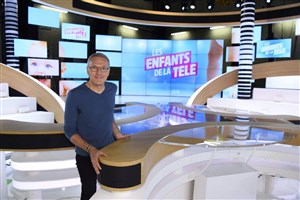 Affiche de Les enfants de la Télé : assistez à l'émission et rejoignez les invités