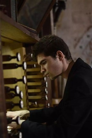 Affiche de Concert immersif : orgue avec projection simultanée jeu organiste sur écran