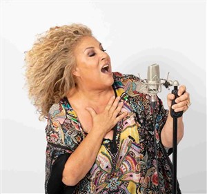 Affiche de Marianne James dans Tout est dans la voix