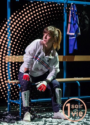 Affiche de Léa Girardet dans Le syndrome du banc de touche