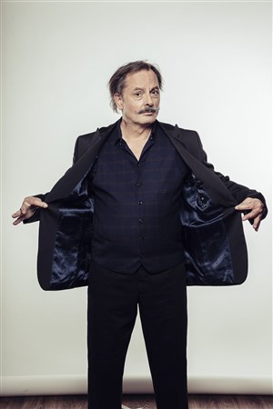 Affiche de Christophe Alévêque dans Revue de presse