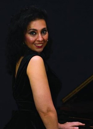 Affiche de Hommage à Noche Cubana : Ramona Horvath Trio invite Carlos Miguel Hernandez