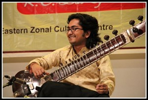 Affiche de Deepsankar Battacharjee et Abhirup Roy : Musique d'Inde du nord