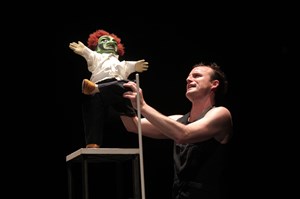 Affiche de La marionnette et son double