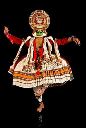 Affiche de Kalyana Saughandika ou La quête de la fleur bénéfique, Kathakali