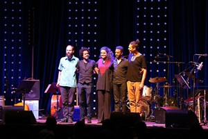 Affiche de Naissam Jalal Quintet & l'Orchestre Symphonique Divertimento