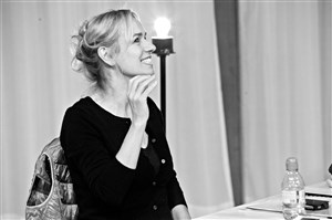 Affiche de L'Odeur des Planches | Avec Sandrine Bonnaire