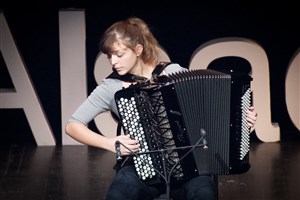 Affiche de Concert récital d'accordéon avec Julia Sinoimeri
