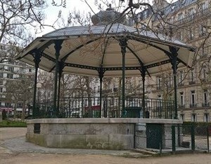 Affiche de Jeu de piste solidaire : parcours convivial - promenade ludique à Paris