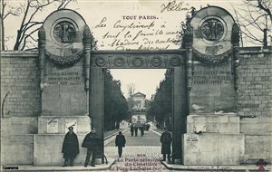 Affiche de Visite guidée globale du Père Lachaise - par Marine Bonnet