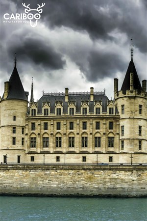 Affiche de Visite guidée : les fantômes et mystères de Paris | par Cariboo