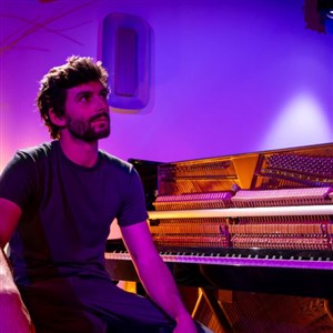 Affiche de Tom Faubert : Nouvel album Desmesures