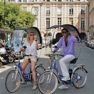 Affiche de Visites guidées interactives avec vélo électrique | Parcours 2