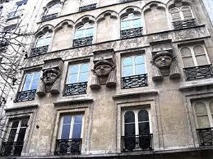 Affiche de Visite-guidée : Les cours des miracles | par Pierre-Yves Jaslet