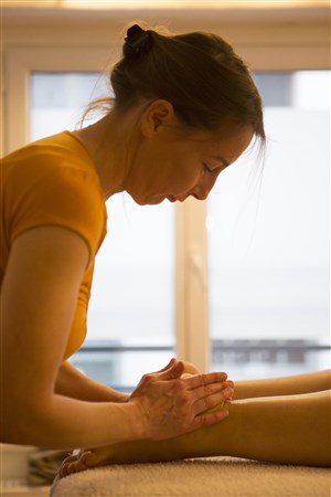 Affiche de Atelier massage : les pieds et les jambes 1