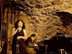 Affiche de Jazz et Bossa avec la chanteuse Manu le Prince et le pianiste Alain Jean Marie