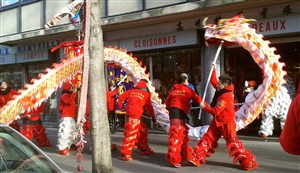 Affiche de Visite guidée : Matin du Défilé du nouvel an chinois à Chinatown, le quartier chinois de paris 13ème | par Miss Thuy NGuyen