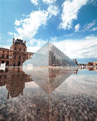 Event Le Louvre : un jeu de piste en autonomie à télécharger | par Balade-toi Cover Image