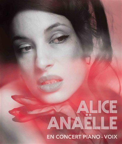 Photo Alice Anaëlle en concert
