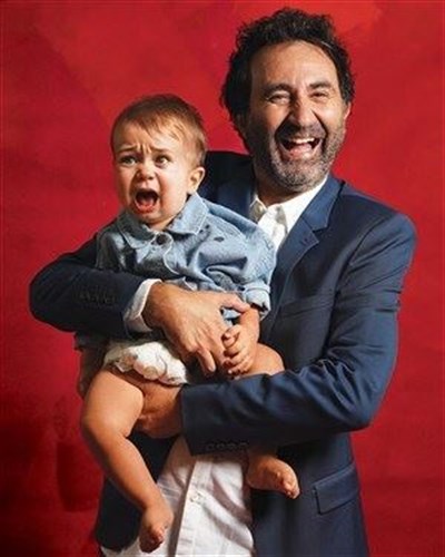 Photo Mathieu Madénian dans À pleurer de rire